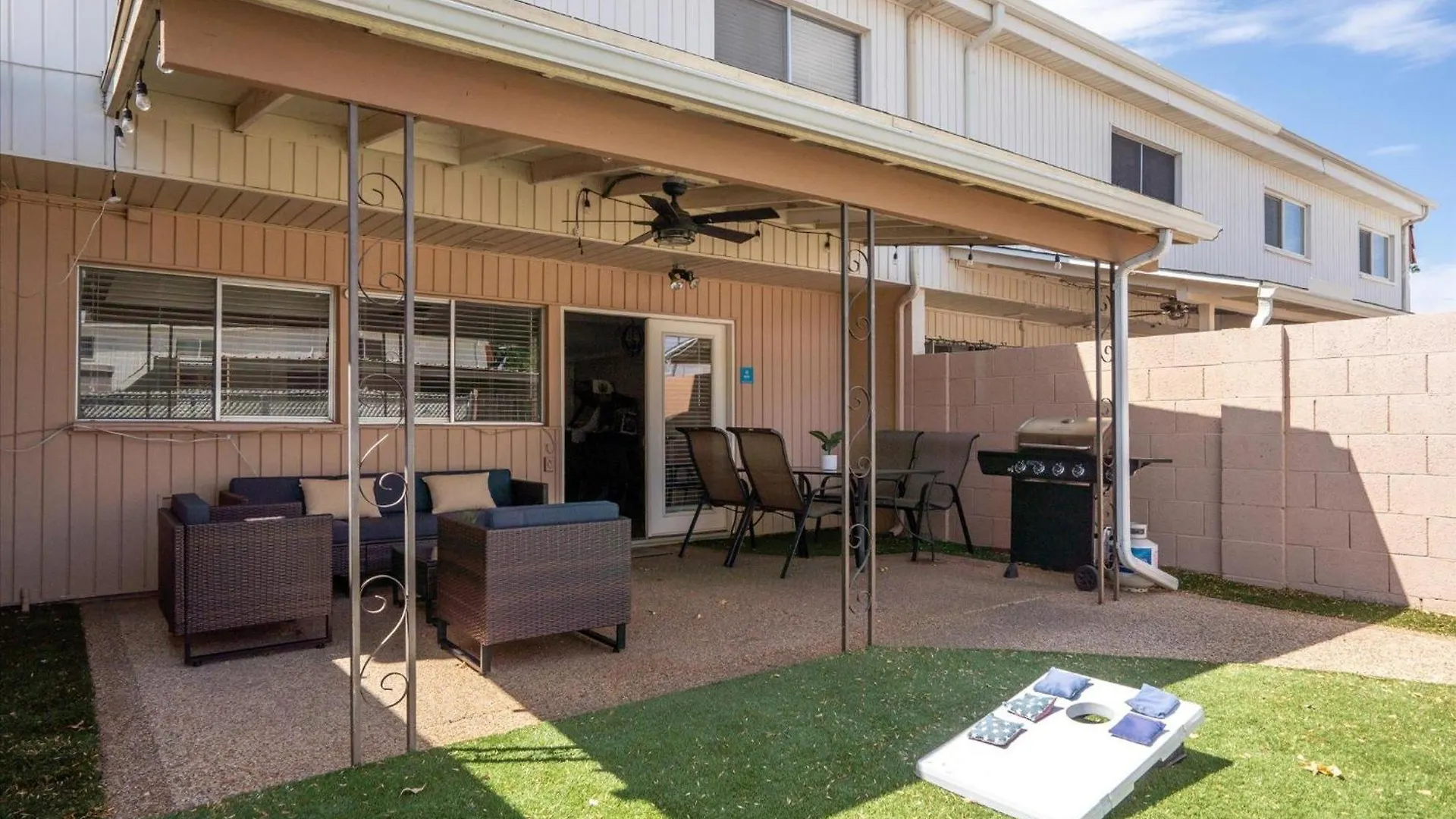 Modern Tropics Villa Scottsdale United States